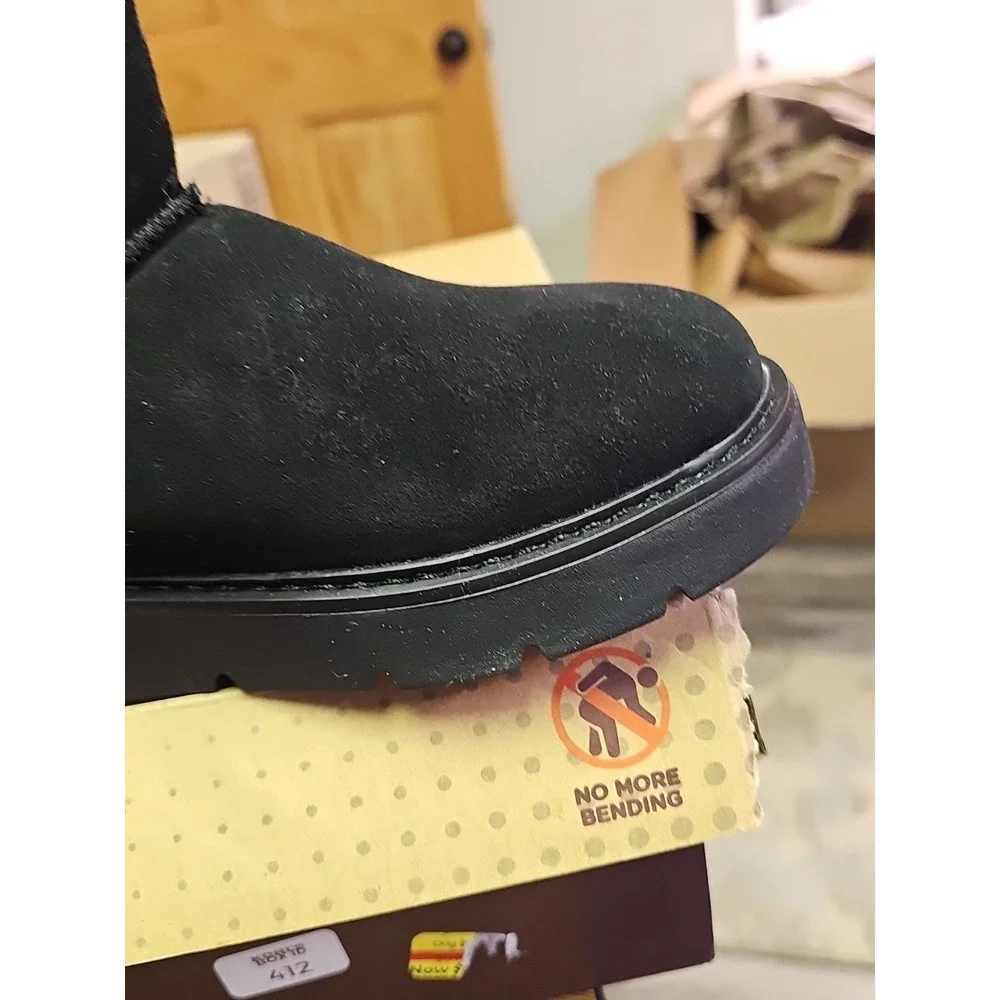Skechers Black Suede Mid-Calf‎ Snow Boots Pull On Cozy  Women's Rubber Sole 6.5
